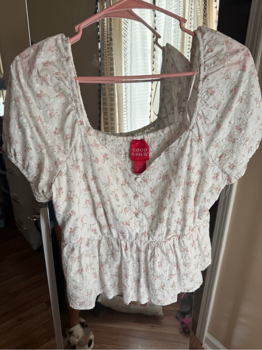 Coco & Shay White Floral Peplum Blouse